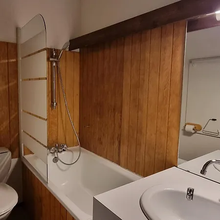 Fonctionnel 3/4 Pers Avec Acces Pistes, Animaux Permis - Fr-1-181-2605 *