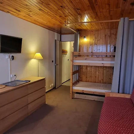 Fonctionnel 3/4 Pers Avec Acces Pistes, Animaux Permis - Fr-1-181-2605